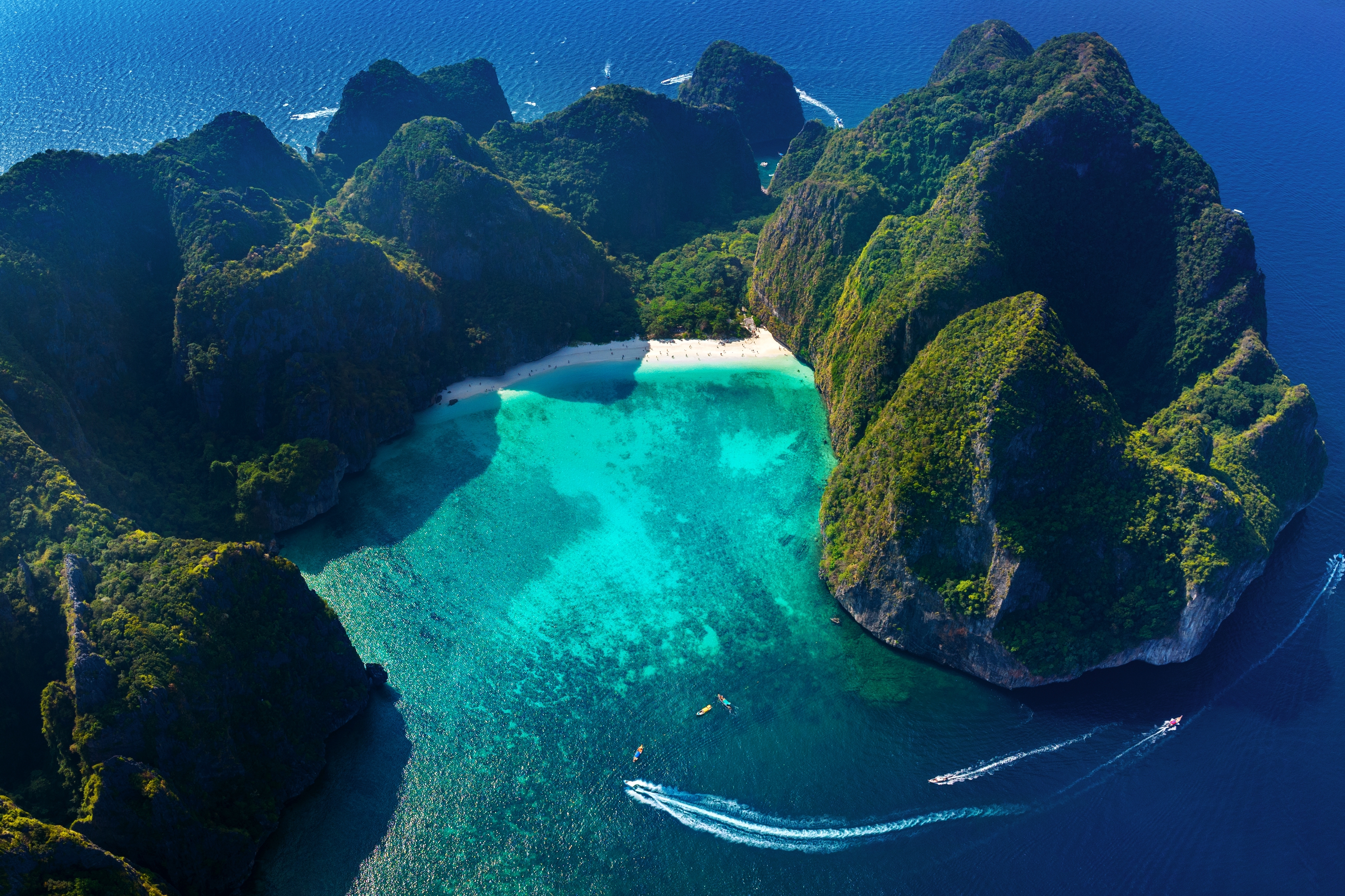 Koh Phi Phi Yacht Charter