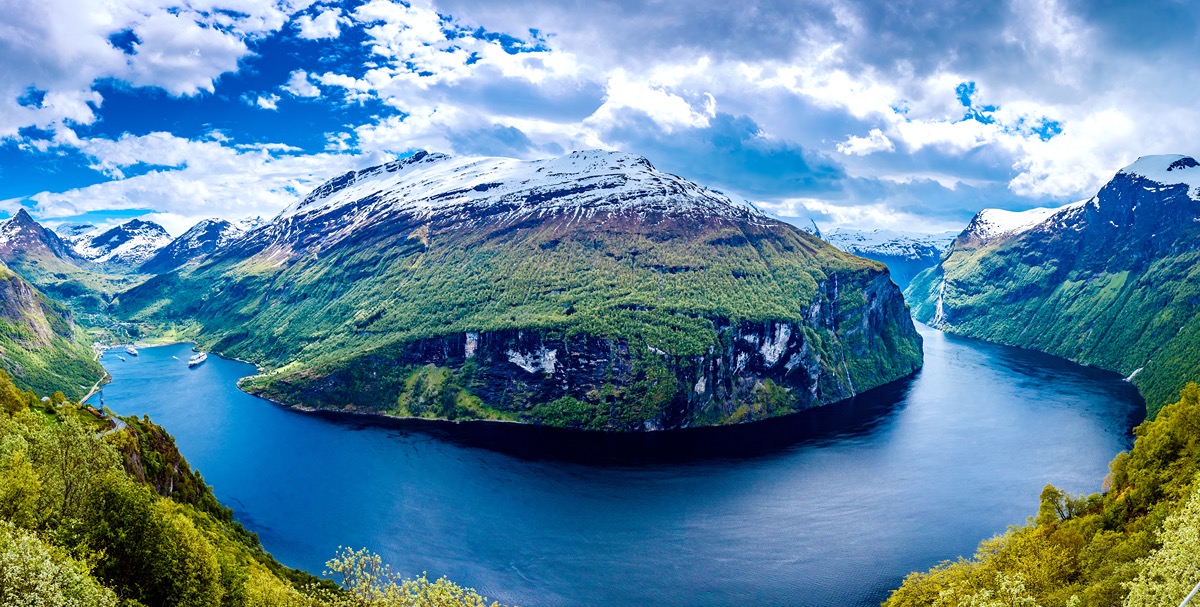 Destination image